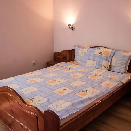 Guest house Ilinden 3*
